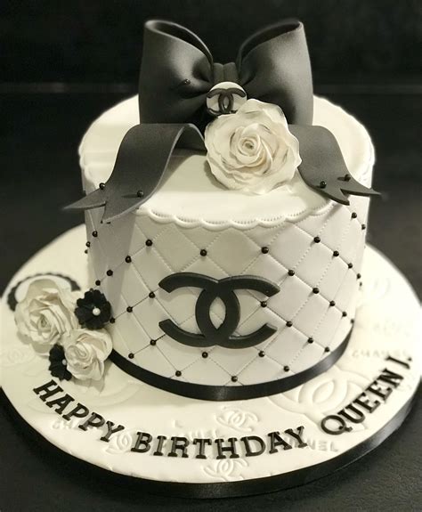 gateaux anniversaire chanel|elegant chanel cake ideas.